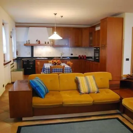 דירה Haus Von Piero In By Interhome *